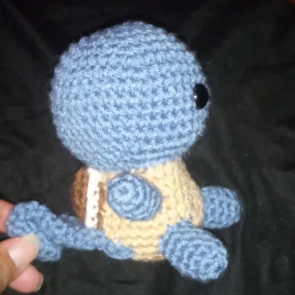 Crocheted squirtel - Picture 1 of 4